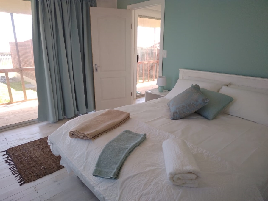4 Bedroom Property for Sale in Lamberts Bay Western Cape